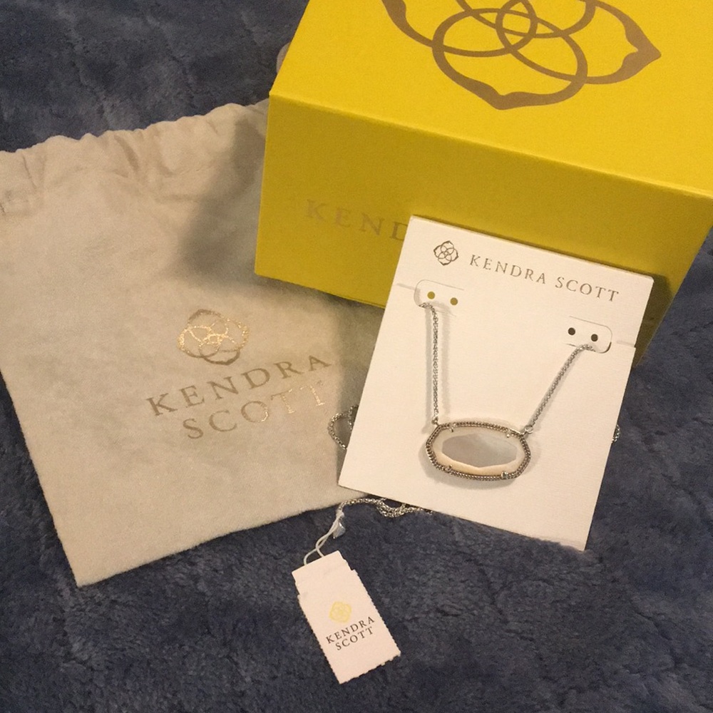 Kendra Scott Delaney Necklace